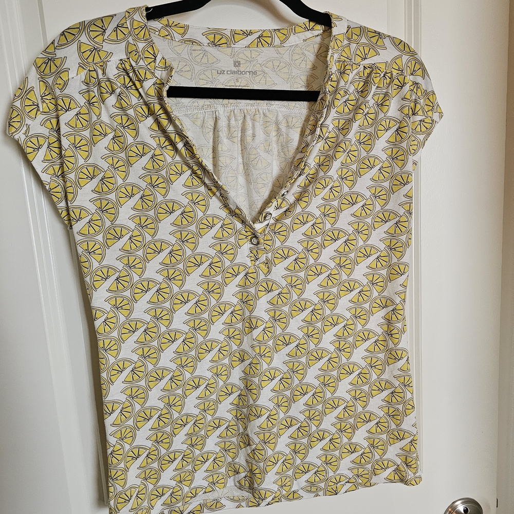 Liz Claiborne Yellow Lemon Patterned Women's Top Sz Sm